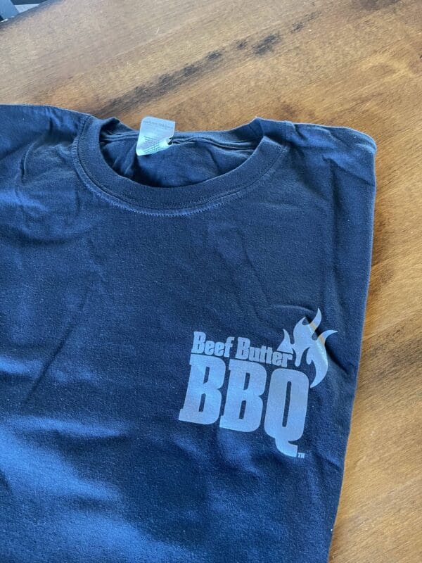 A t-shirt that says " best bubba bbq ".